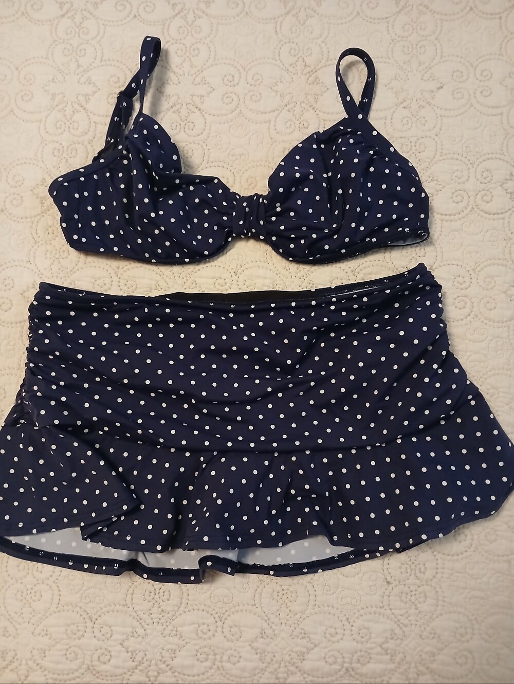 Lands End Navy Polka Dot Women’s Two-Piece Swim Set Size 6/8